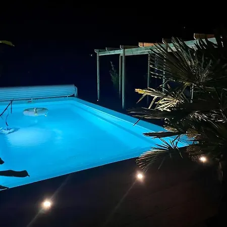 Willa De Charme Piscine Chauffee St Pierre Oleron Saint-Pierre-d'Oleron